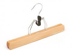 Click image for larger version. 

Name:	wood_skirts_hanger_with_felt-inside_and_special_snap-lock_l33281tn-1.JPG 
Views:	8 
Size:	69.8 KB 
ID:	21457