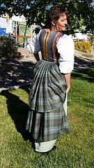 Click image for larger version. 

Name:	Hollyhighlandoutfit1.jpg 
Views:	21 
Size:	123.7 KB 
ID:	30229